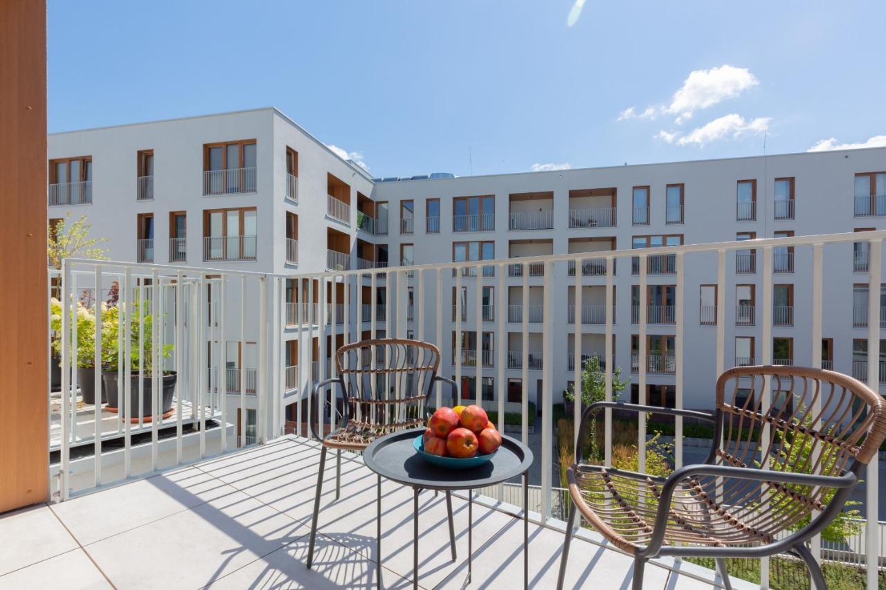 Modern Apartment With Balcony Warsaw Mokotow Aignera By Noclegi Renters Bagian luar foto